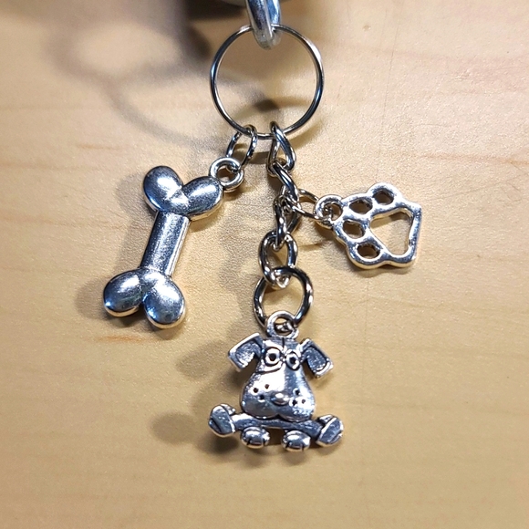 DOG Wine Cork Key Chain - Purse charm - Upcycled silvertone - Picture 3 of 3